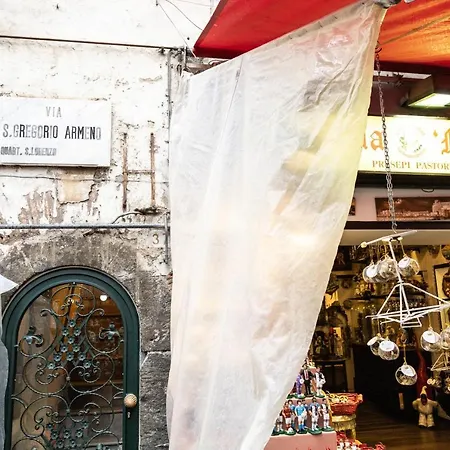 A Fenestrella E San Gregorio Armeno-3